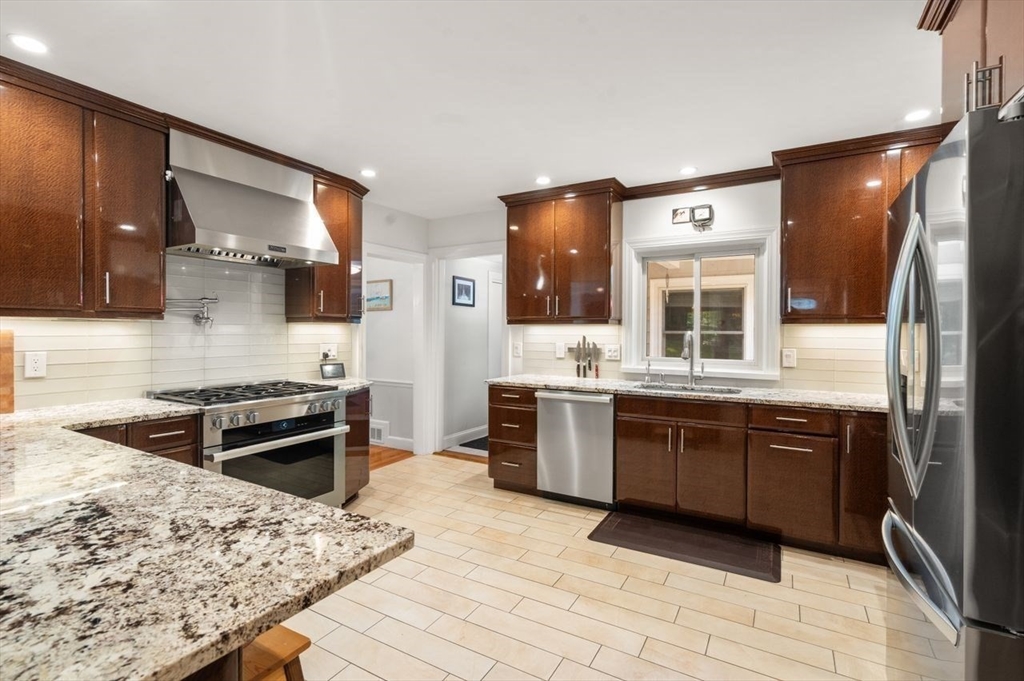 19 Druid Hill Rd Property Photo 8