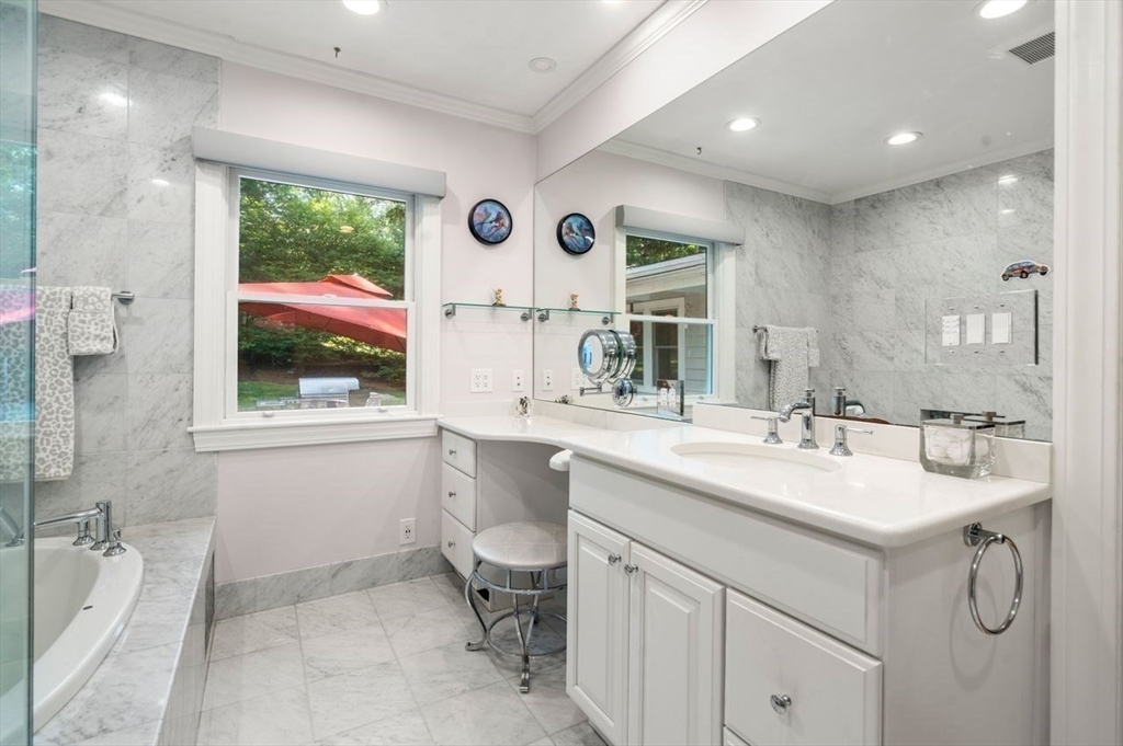 19 Druid Hill Rd Property Photo 19