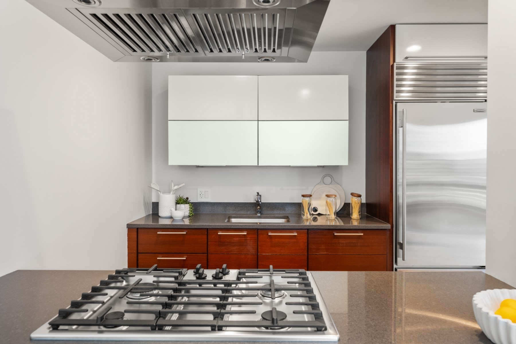 45 Province St # 1806 Property Photo 9