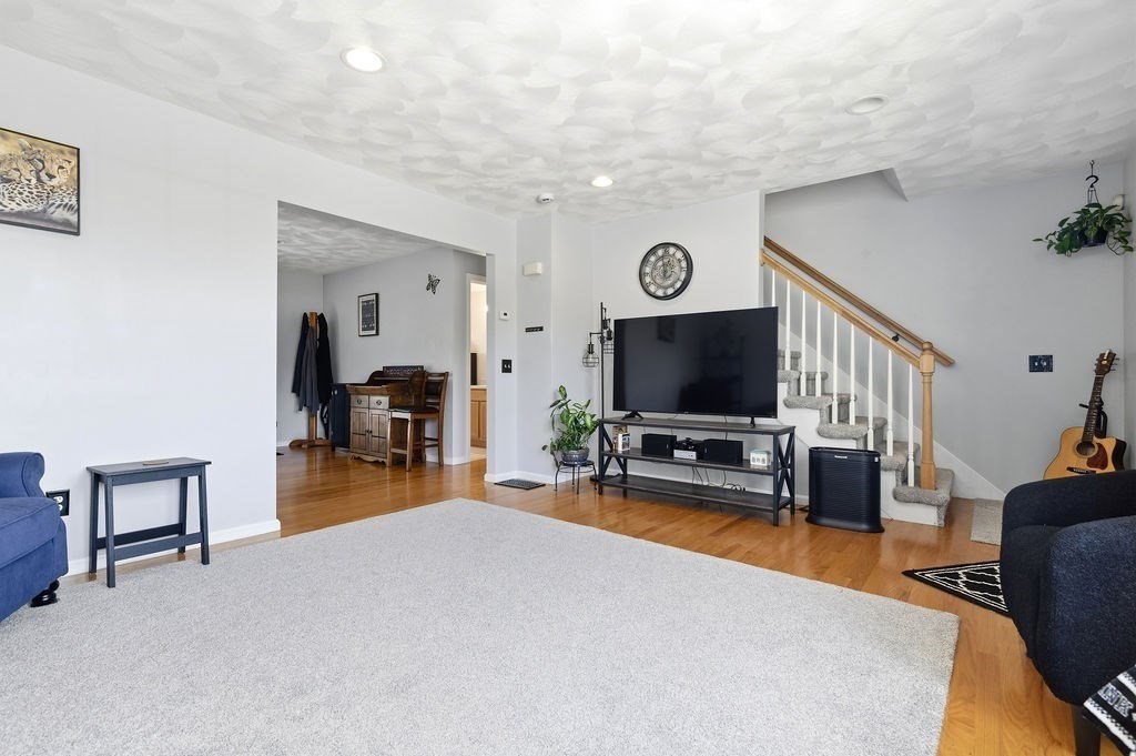 377 Woonasquatucket Ave # 3 Property Photo 9