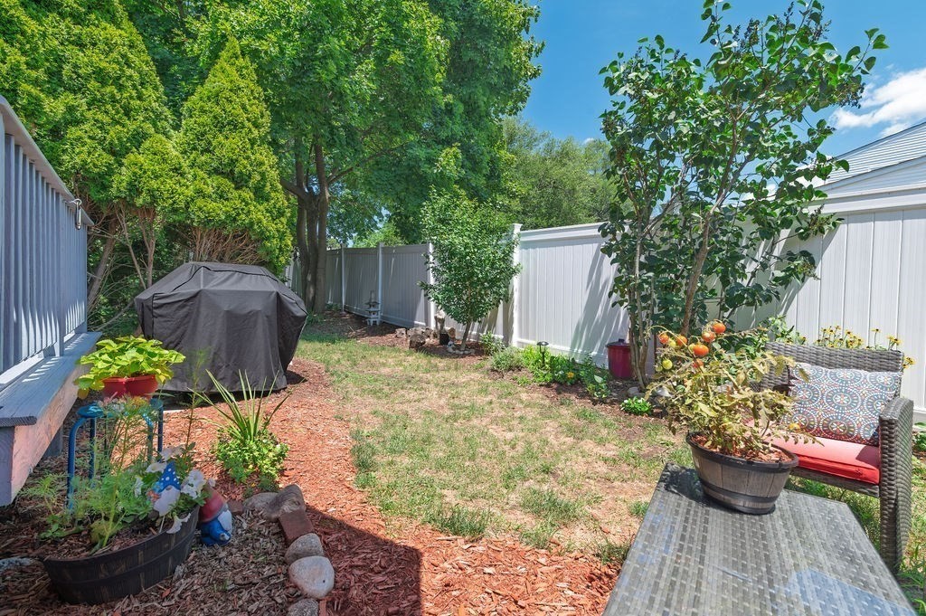 377 Woonasquatucket Ave # 3 Property Photo 26