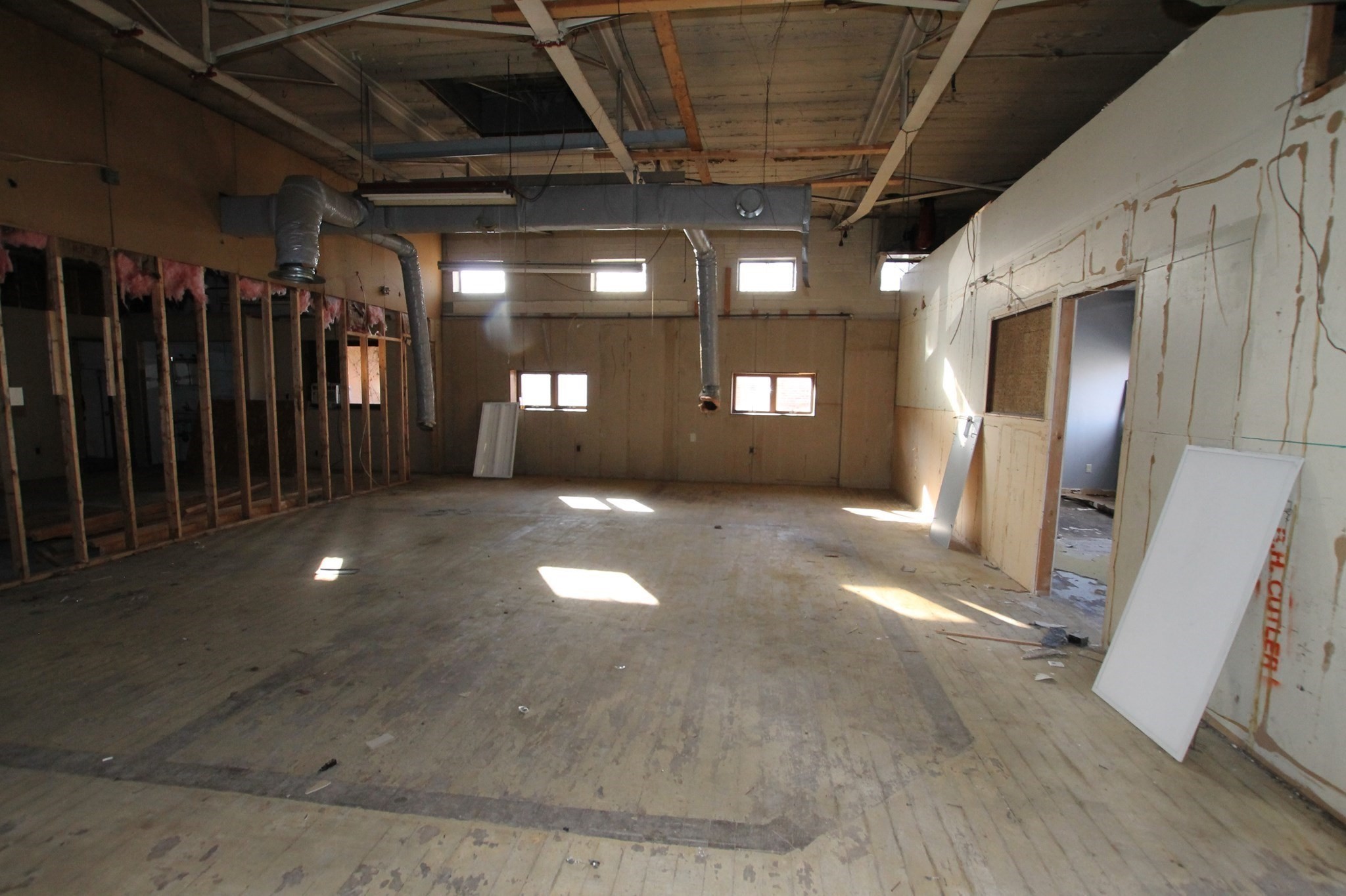 74 Water Street Property Photo 15