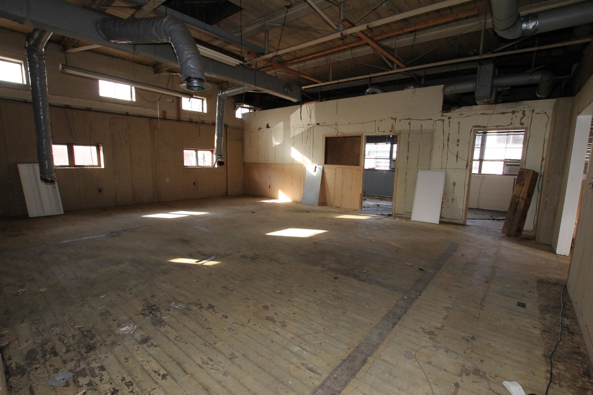 74 Water Street Property Photo 16
