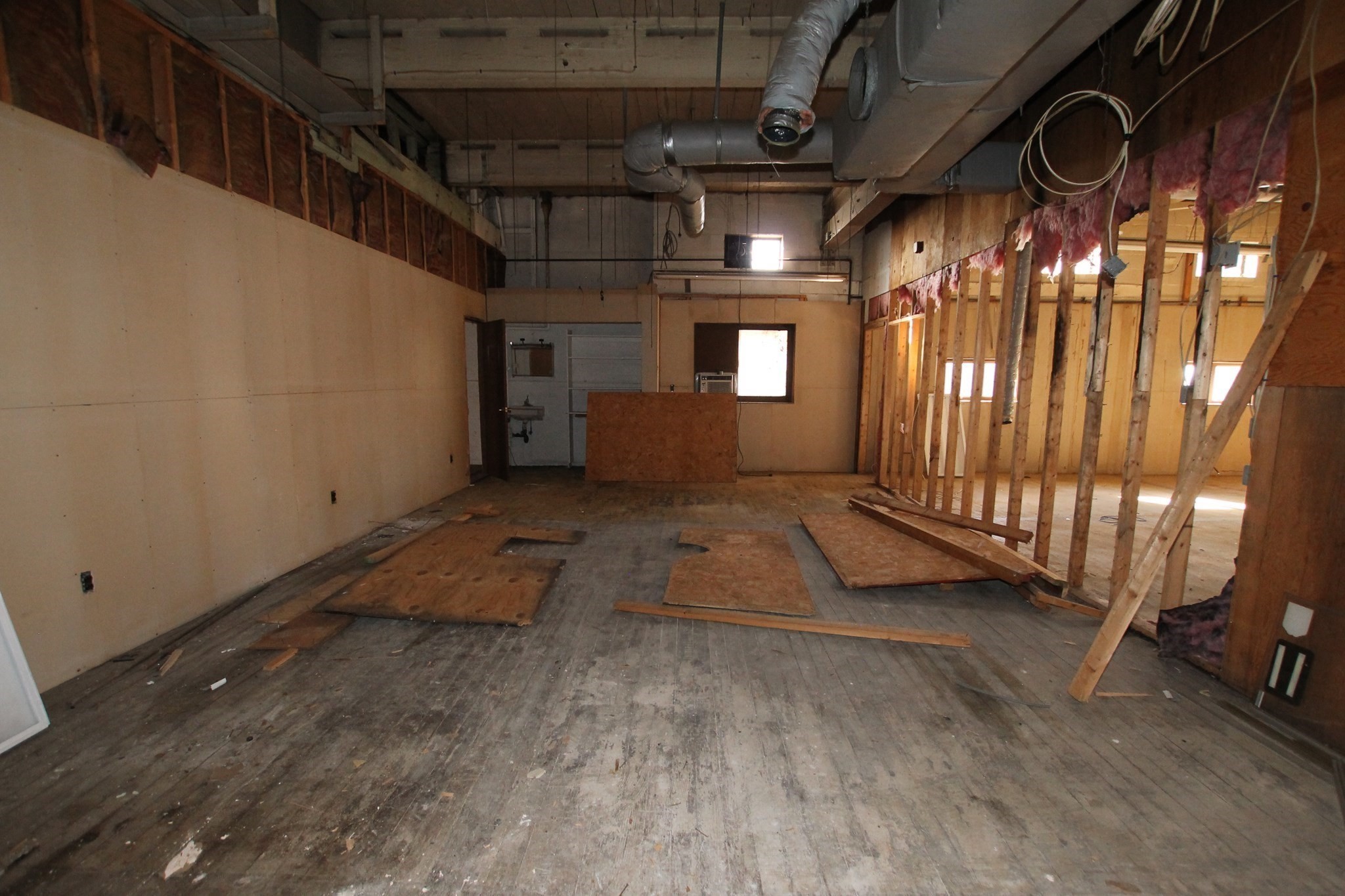 74 Water Street Property Photo 17