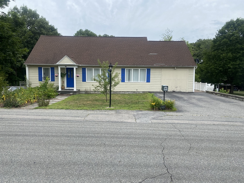 81 Clark Ave Property Photo 1
