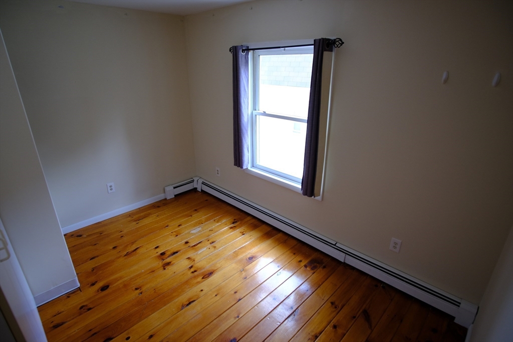 37 Forbes Street # B Property Photo 5