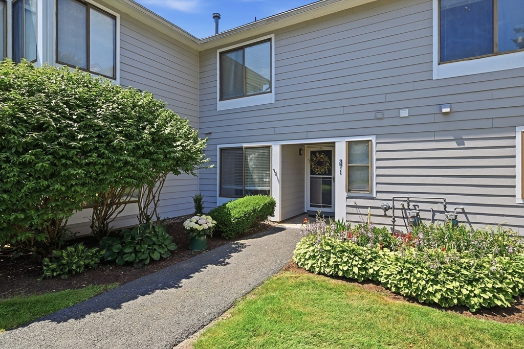 371 Nassau Dr # 371 Property Photo 4