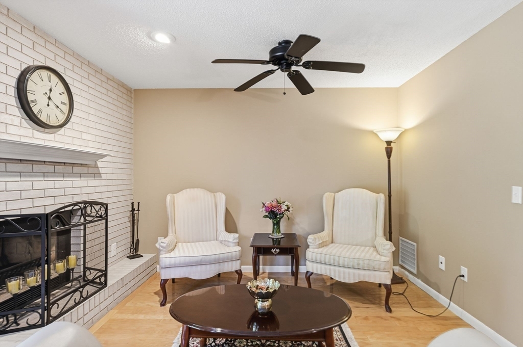 371 Nassau Dr # 371 Property Photo 18