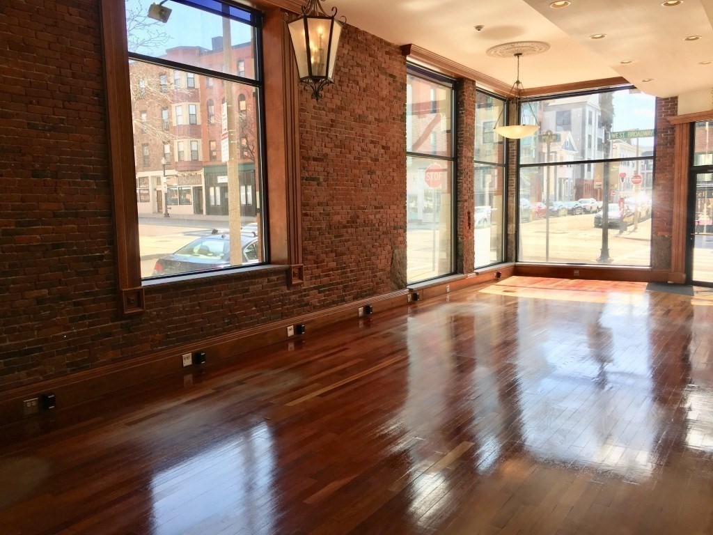 366 W Broadway # C2 Property Photo 10