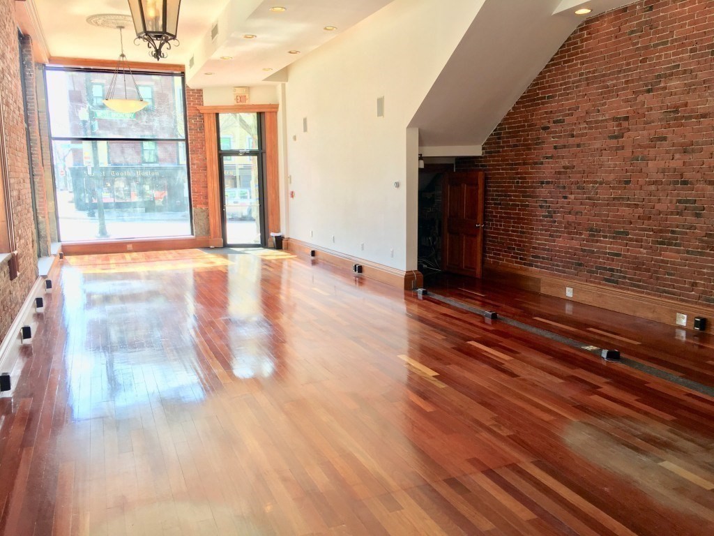 366 W Broadway # C2 Property Photo 11