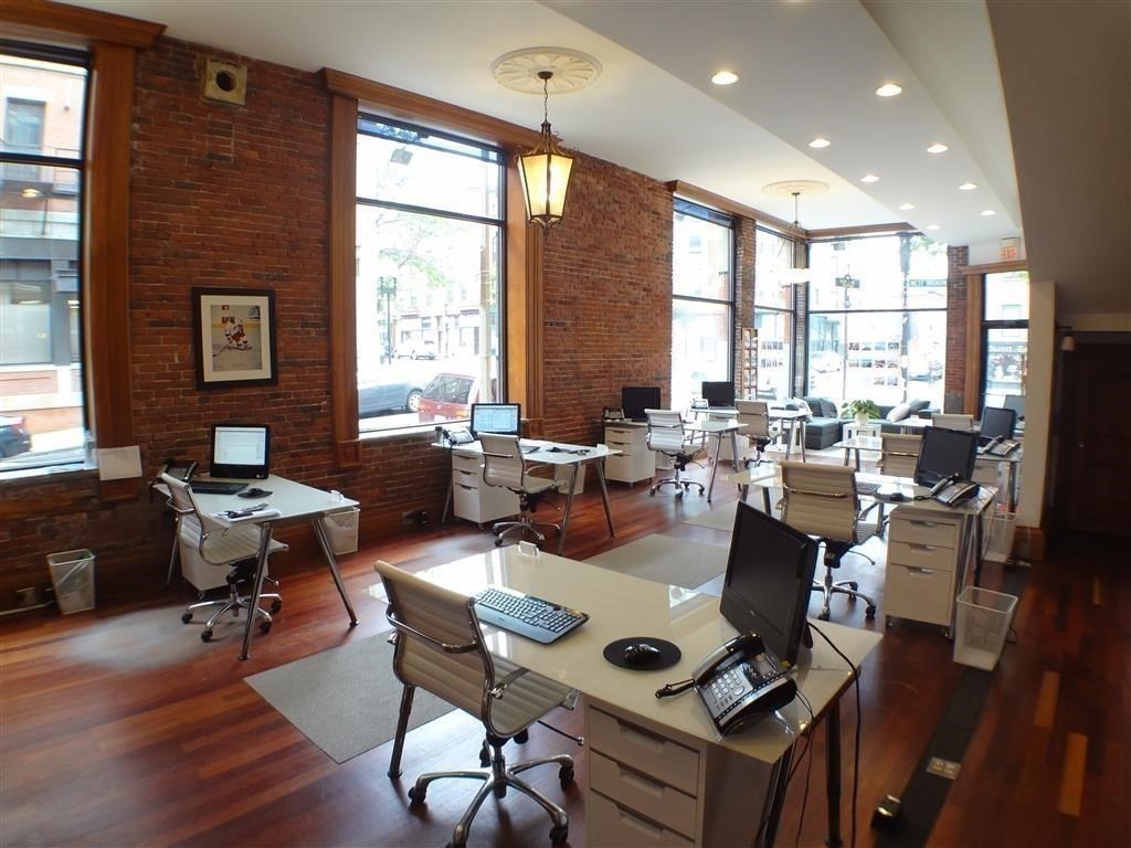 366 W Broadway # C2 Property Photo 13
