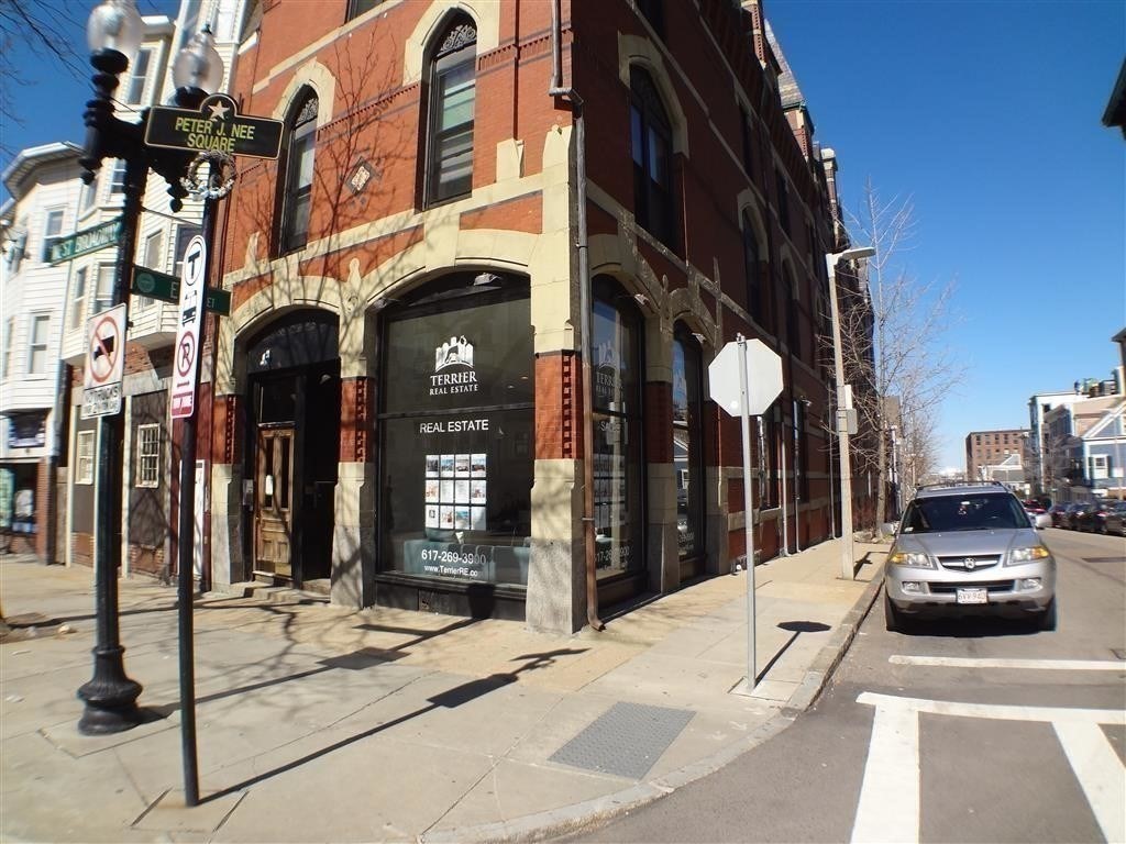 366 W Broadway # C2 Property Photo 17