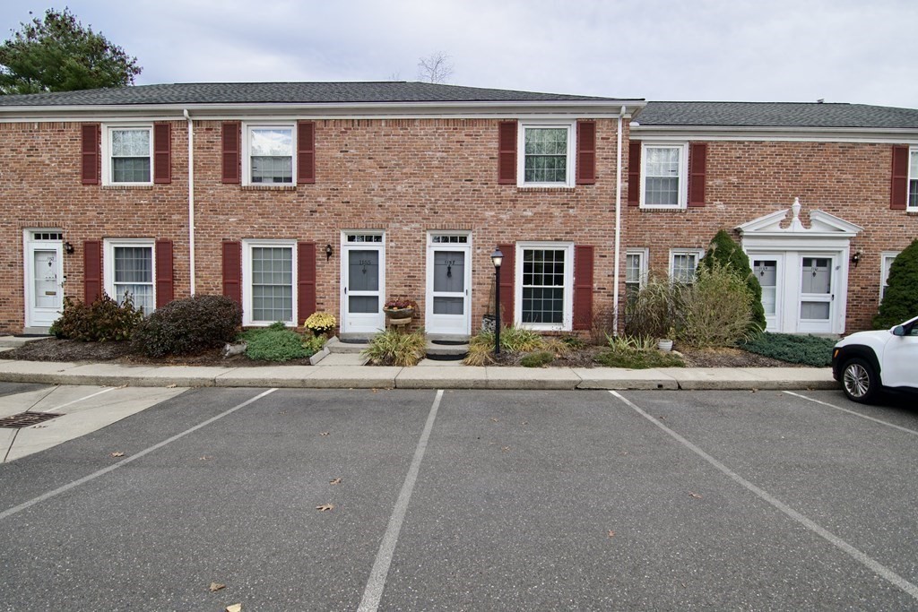 1157 Dickinson St # 1157 Property Photo 2