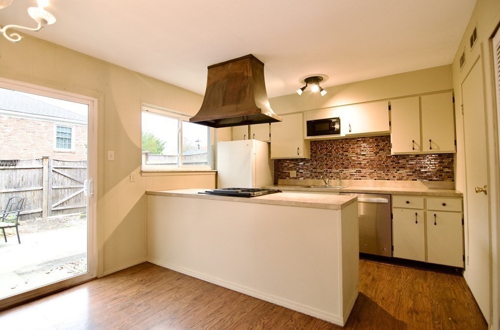 1157 Dickinson St # 1157 Property Photo 12