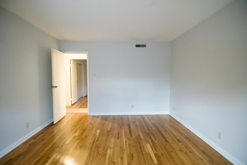 1157 Dickinson St # 1157 Property Photo 26