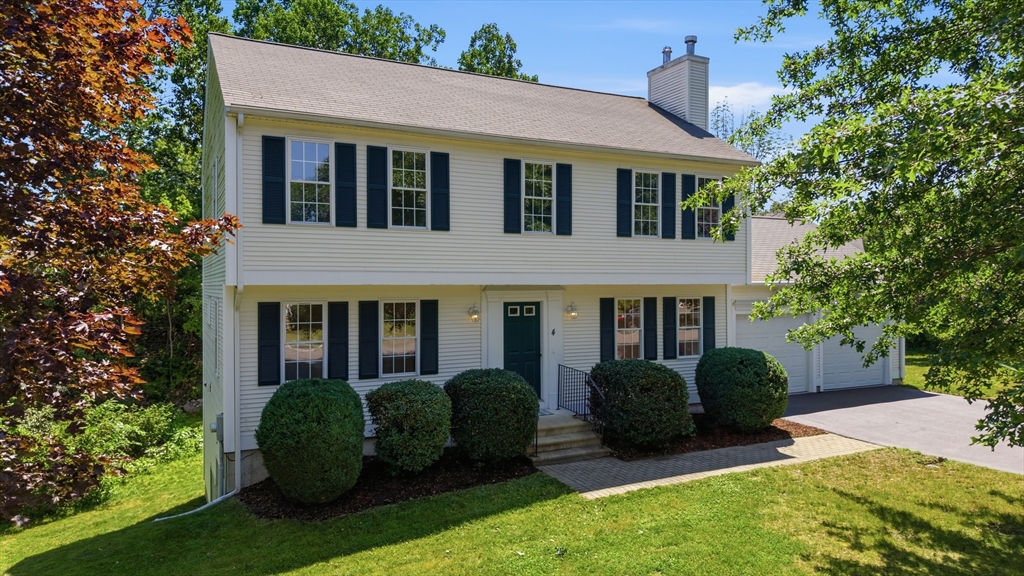 4 Azalea Circle Property Photo 1