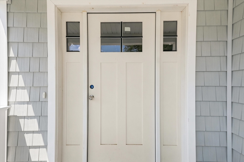 175 Pine Street Property Photo 3