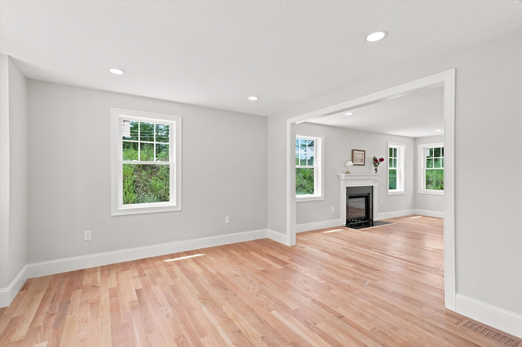 175 Pine Street Property Photo 6