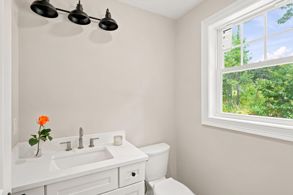 175 Pine Street Property Photo 18