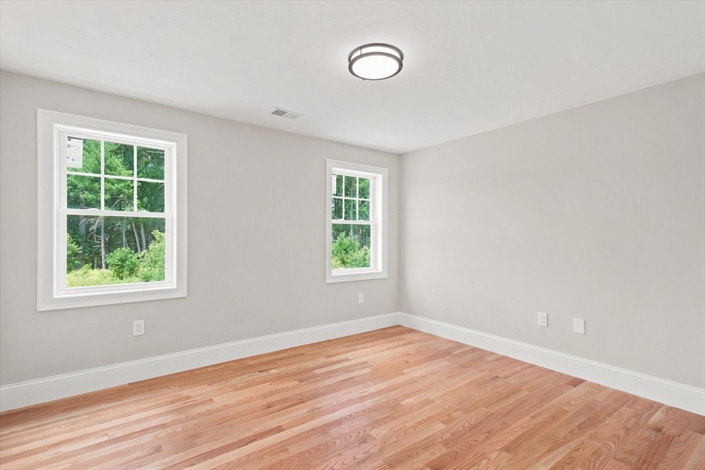 175 Pine Street Property Photo 23