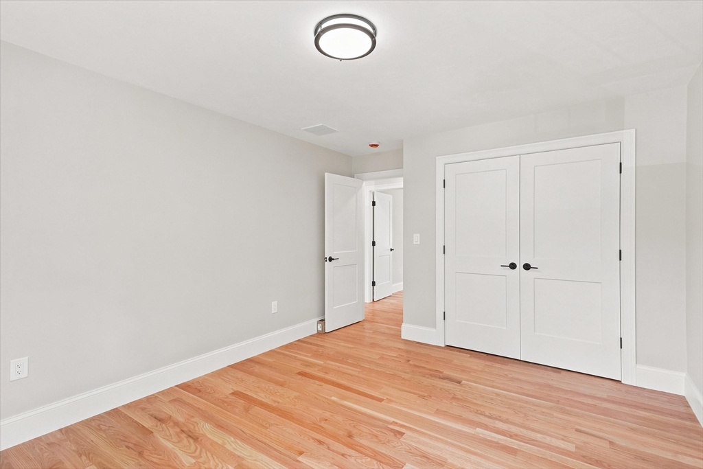 175 Pine Street Property Photo 26