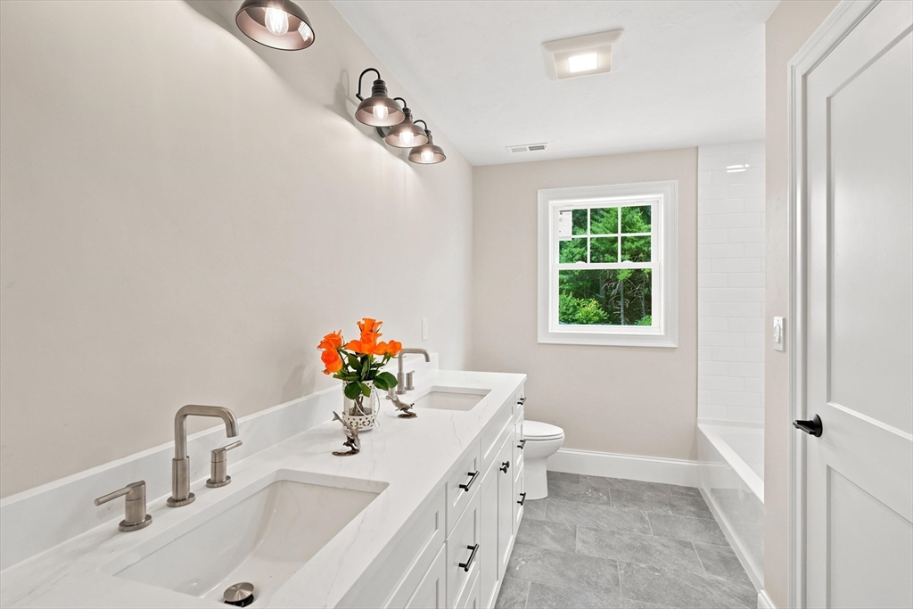 175 Pine Street Property Photo 27