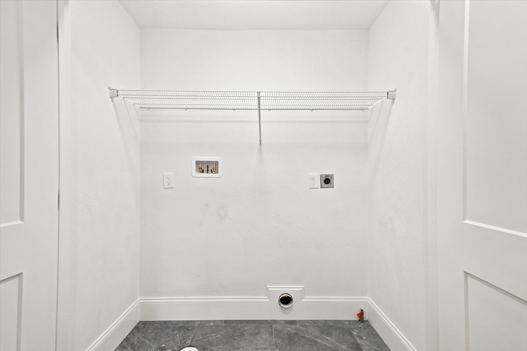 175 Pine Street Property Photo 37