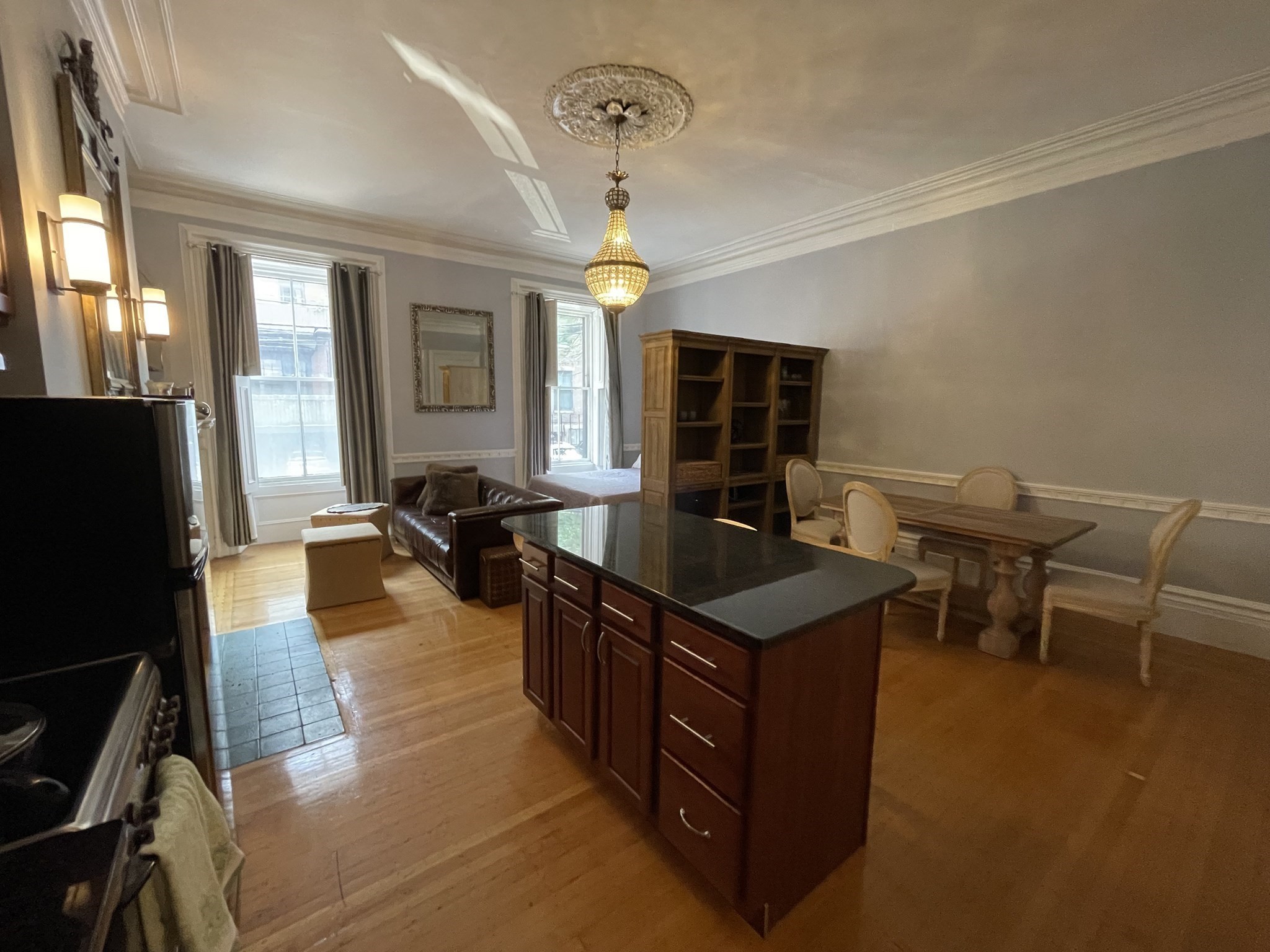 105 Beacon Street # 3 Property Photo 4