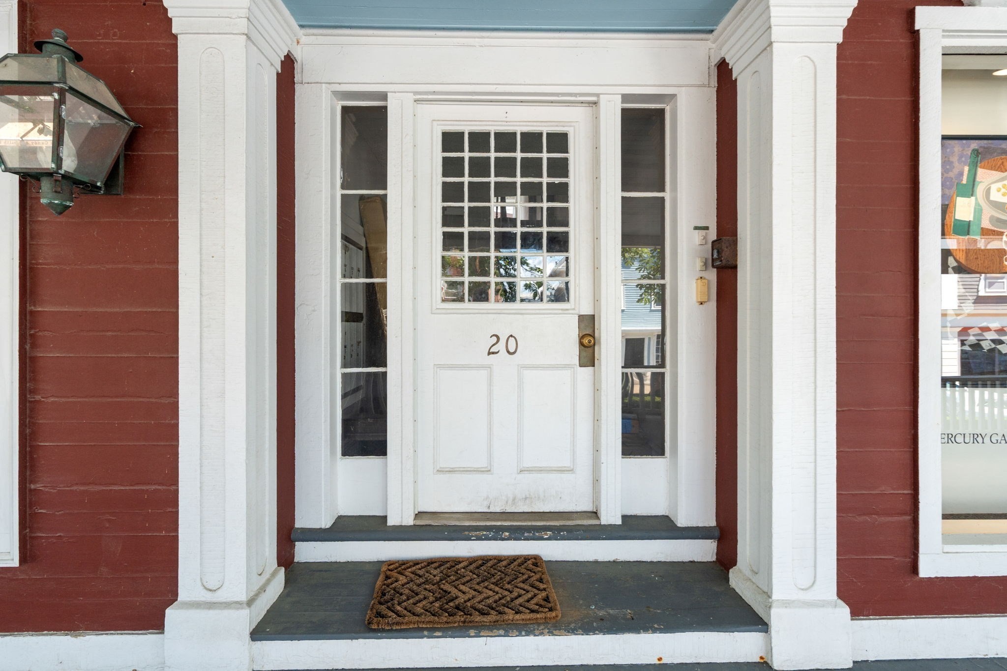 20 Main St # 10 Property Photo 4