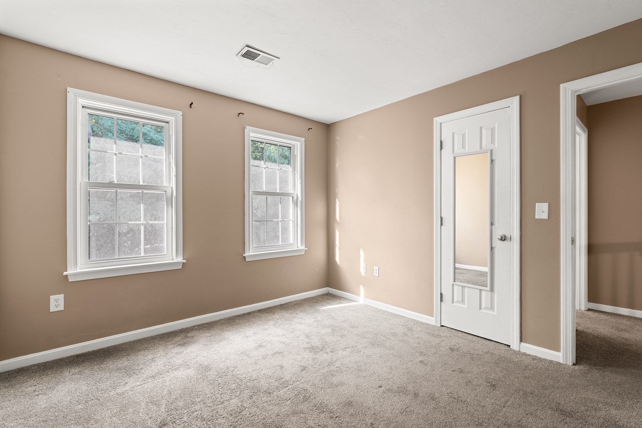 290 Allerton Commons Ln # 290 Property Photo 31