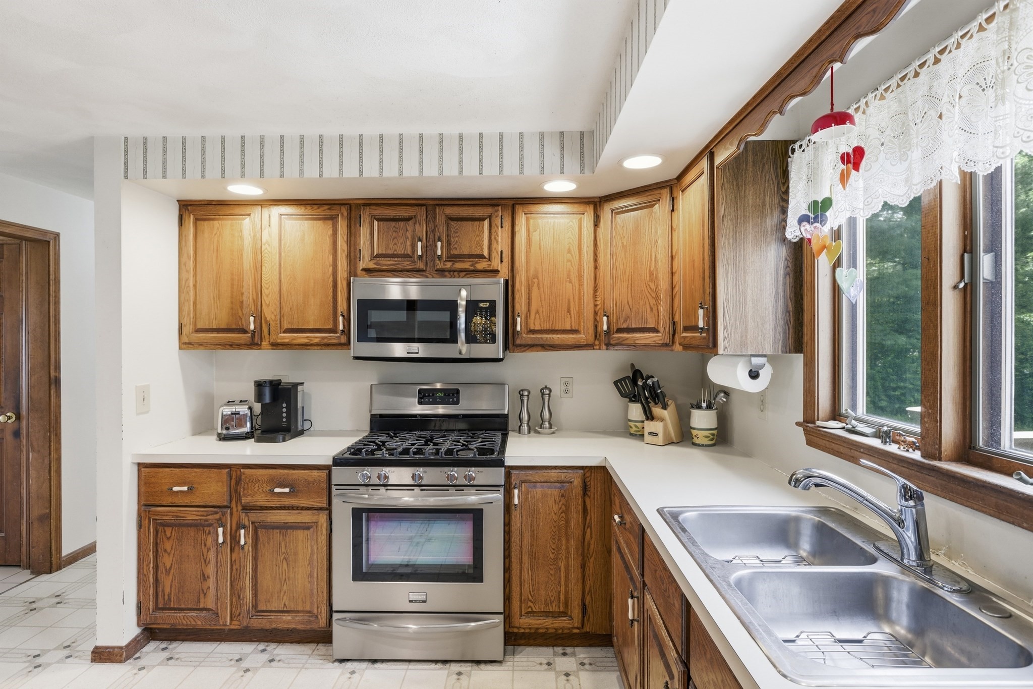 4 Oneida Place Property Photo 12