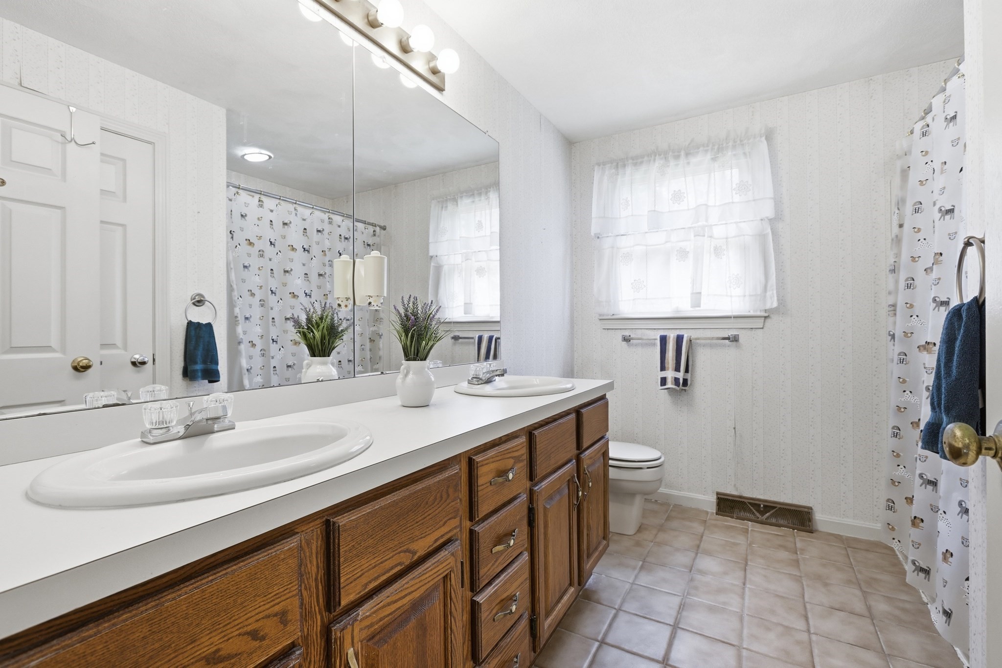4 Oneida Place Property Photo 32
