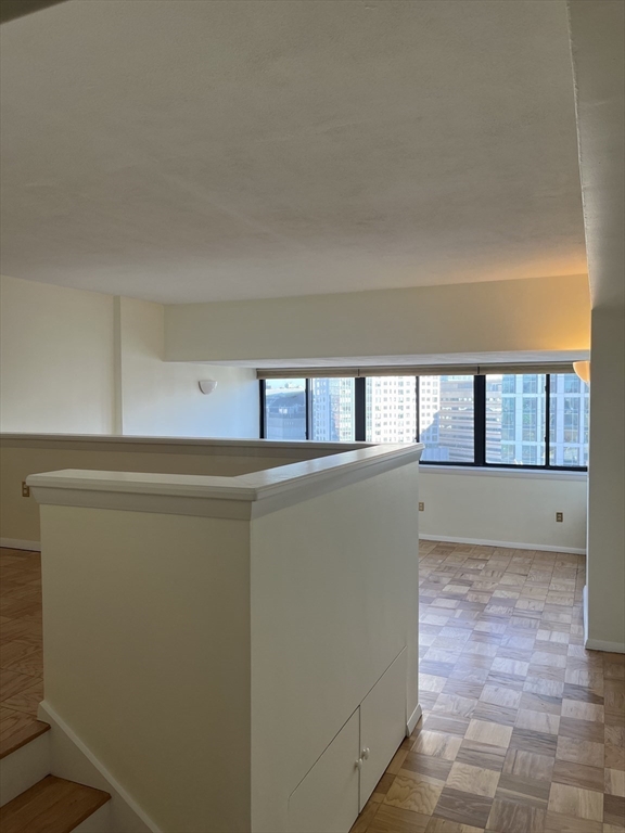 6 Whittier Pl # 17g Property Photo 4