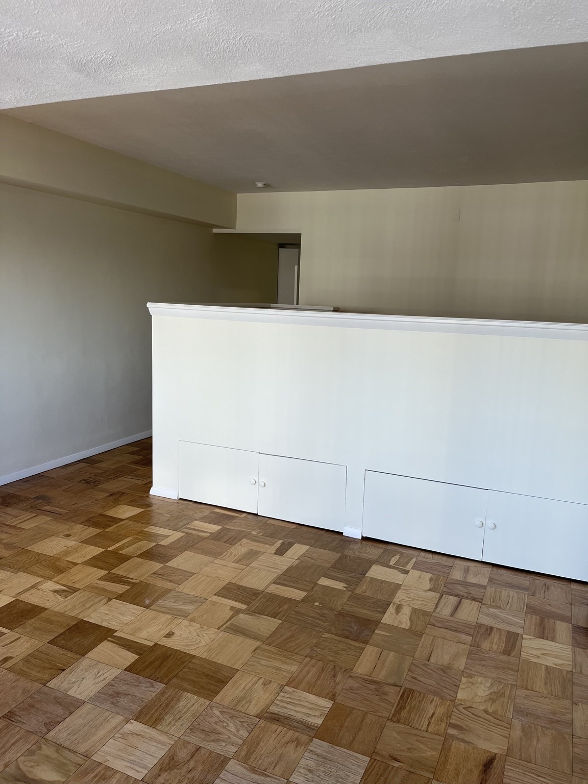 6 Whittier Pl # 17g Property Photo 5