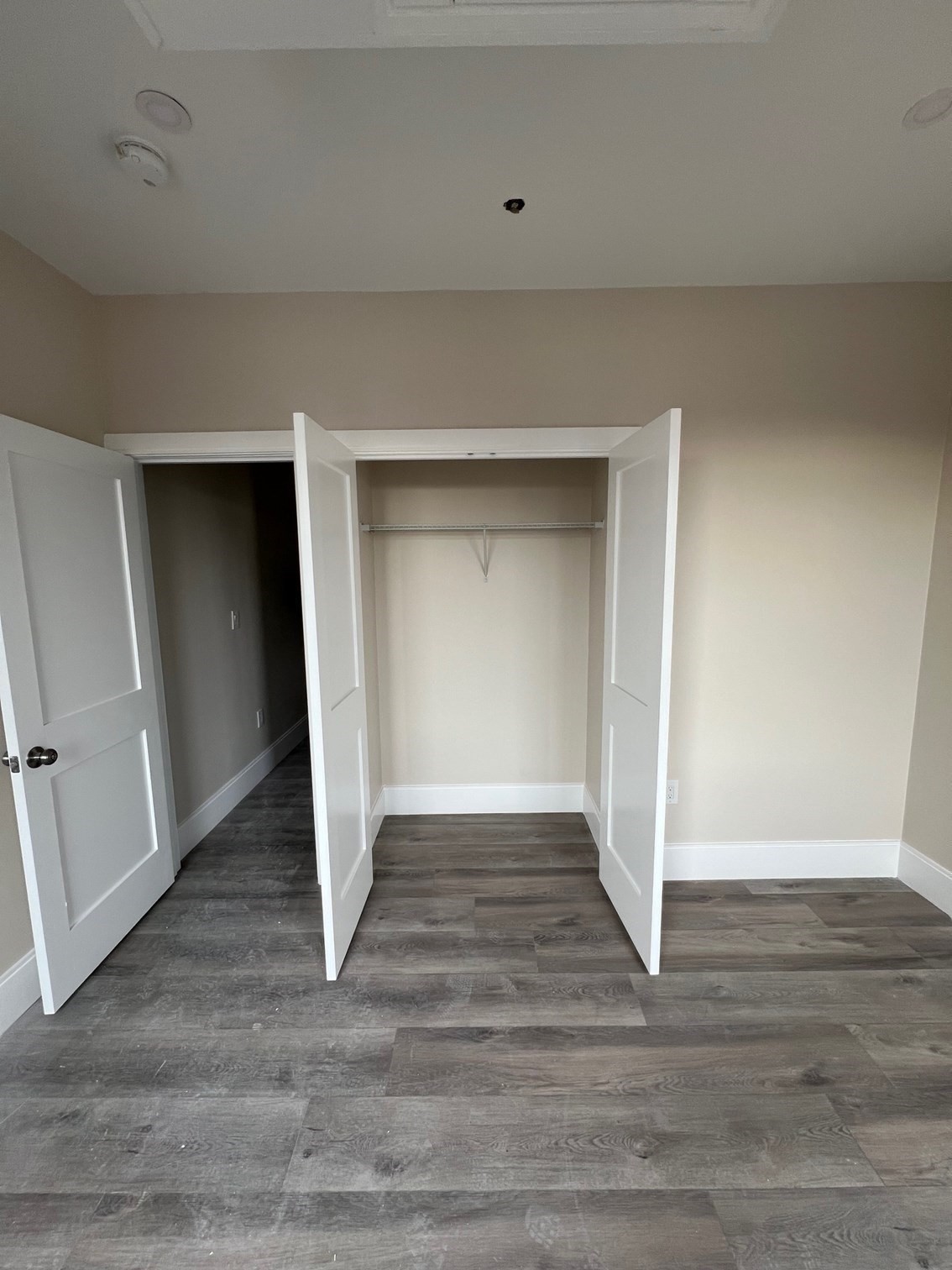 366 Broadway # 306 Property Photo 3