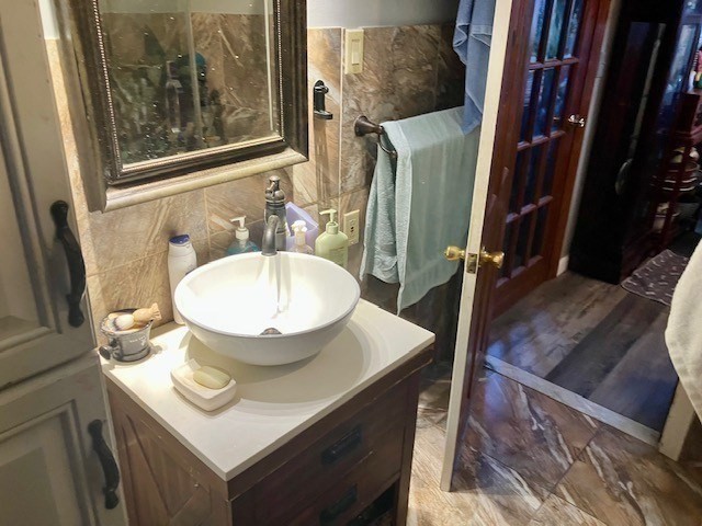 76 Capitol St. Property Photo 12