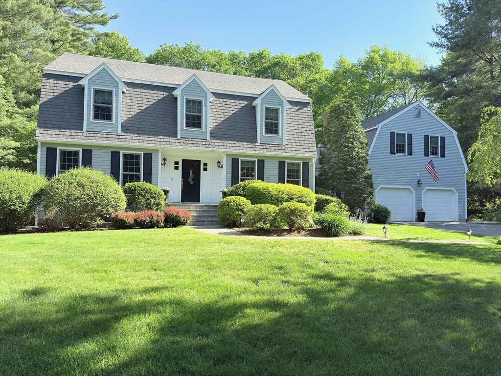 19 Bubbling Brook Rd Property Photo 1
