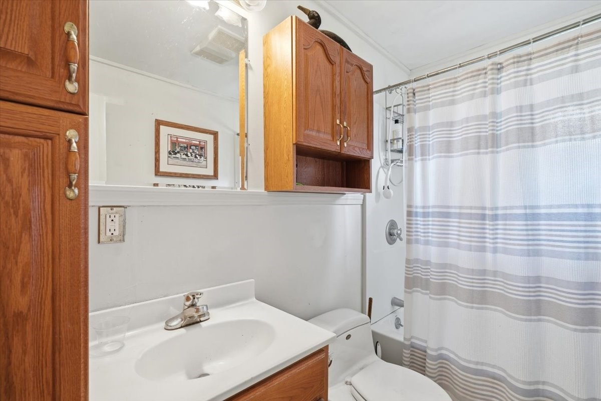 127 Pine Ave Property Photo 20