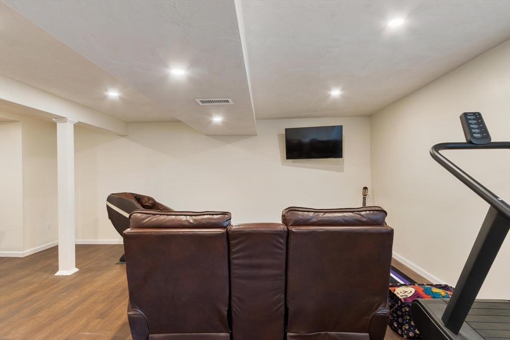 3 Pine Hill Way # 3 Property Photo 13