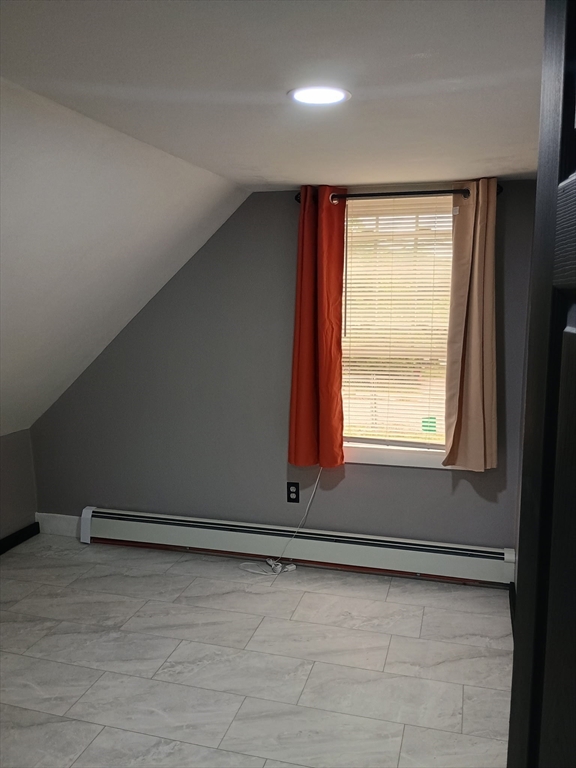 273 Pleasant St Property Photo 14