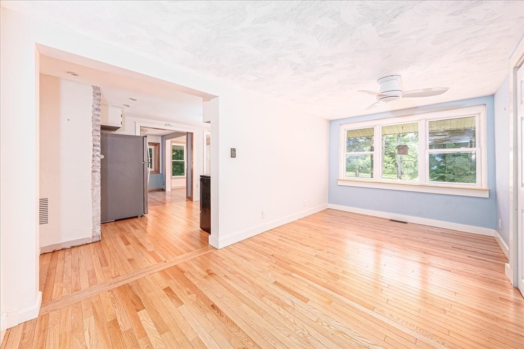 13 Shore Ave Property Photo 16