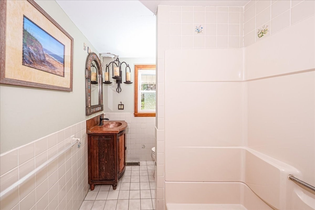 13 Shore Ave Property Photo 19