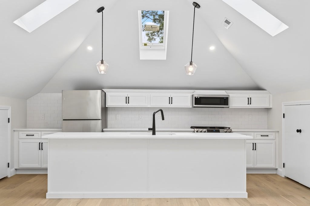 57 Nottinghill Road # 3 Property Photo 1