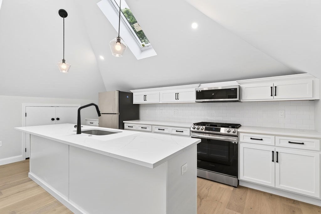 57 Nottinghill Road # 3 Property Photo 3