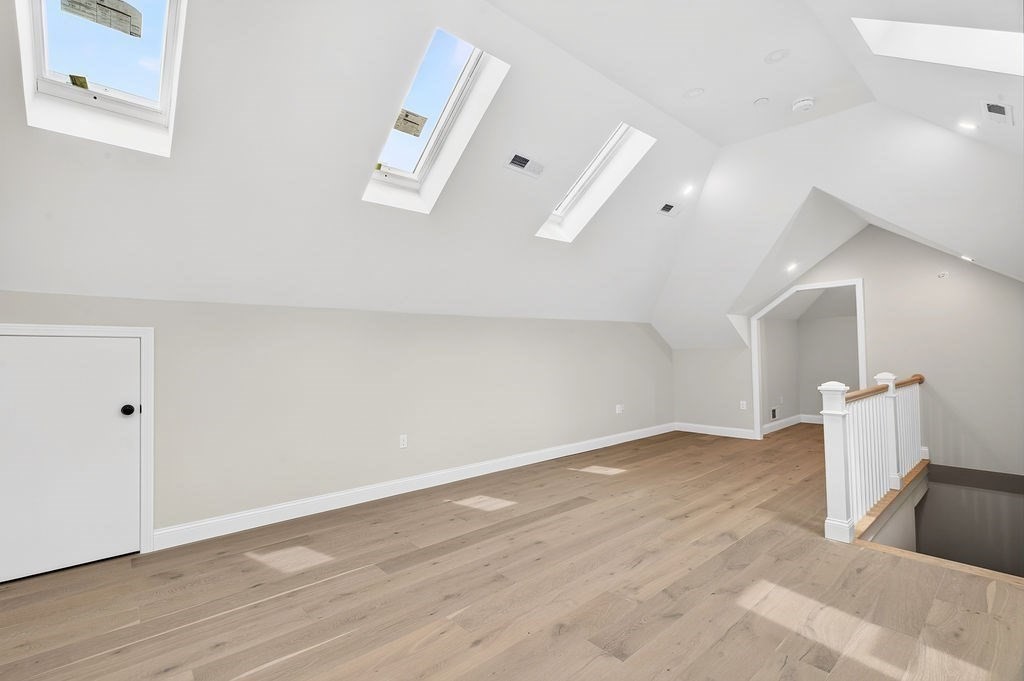 57 Nottinghill Road # 3 Property Photo 6