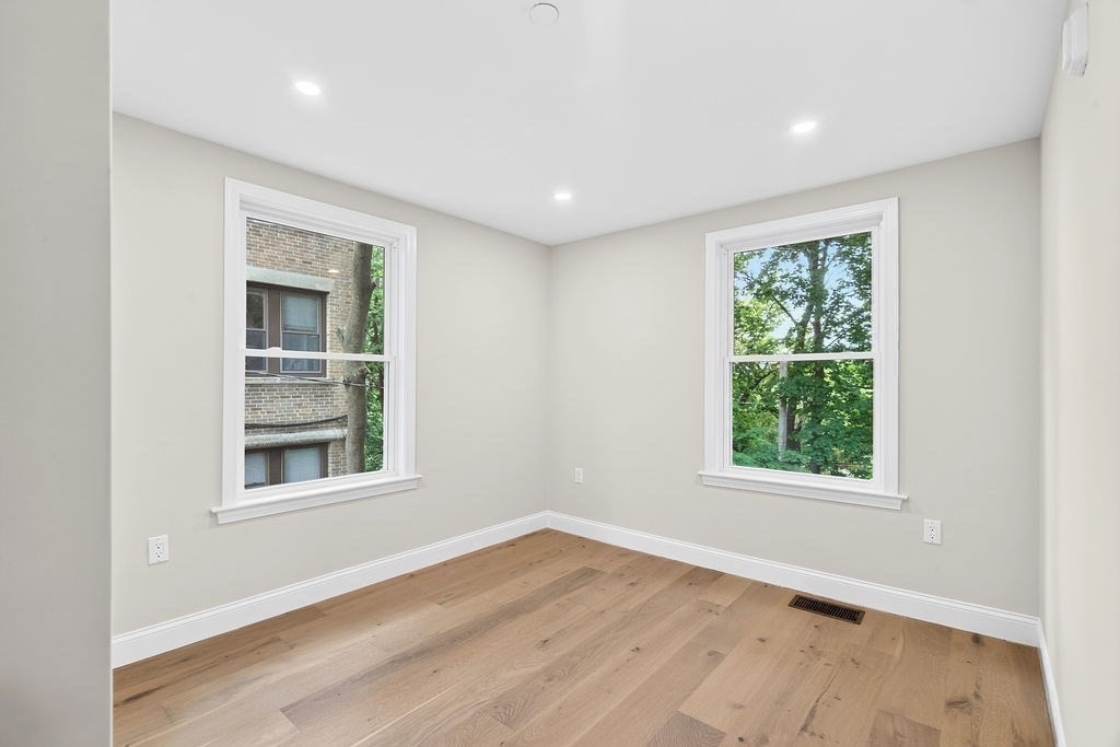 57 Nottinghill Road # 3 Property Photo 15