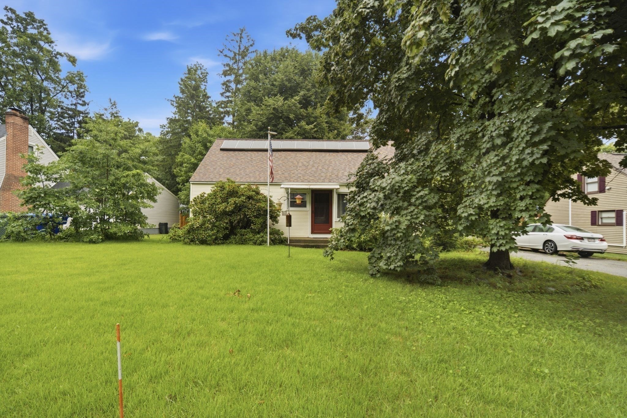 149 Old Farm Rd Property Photo 3