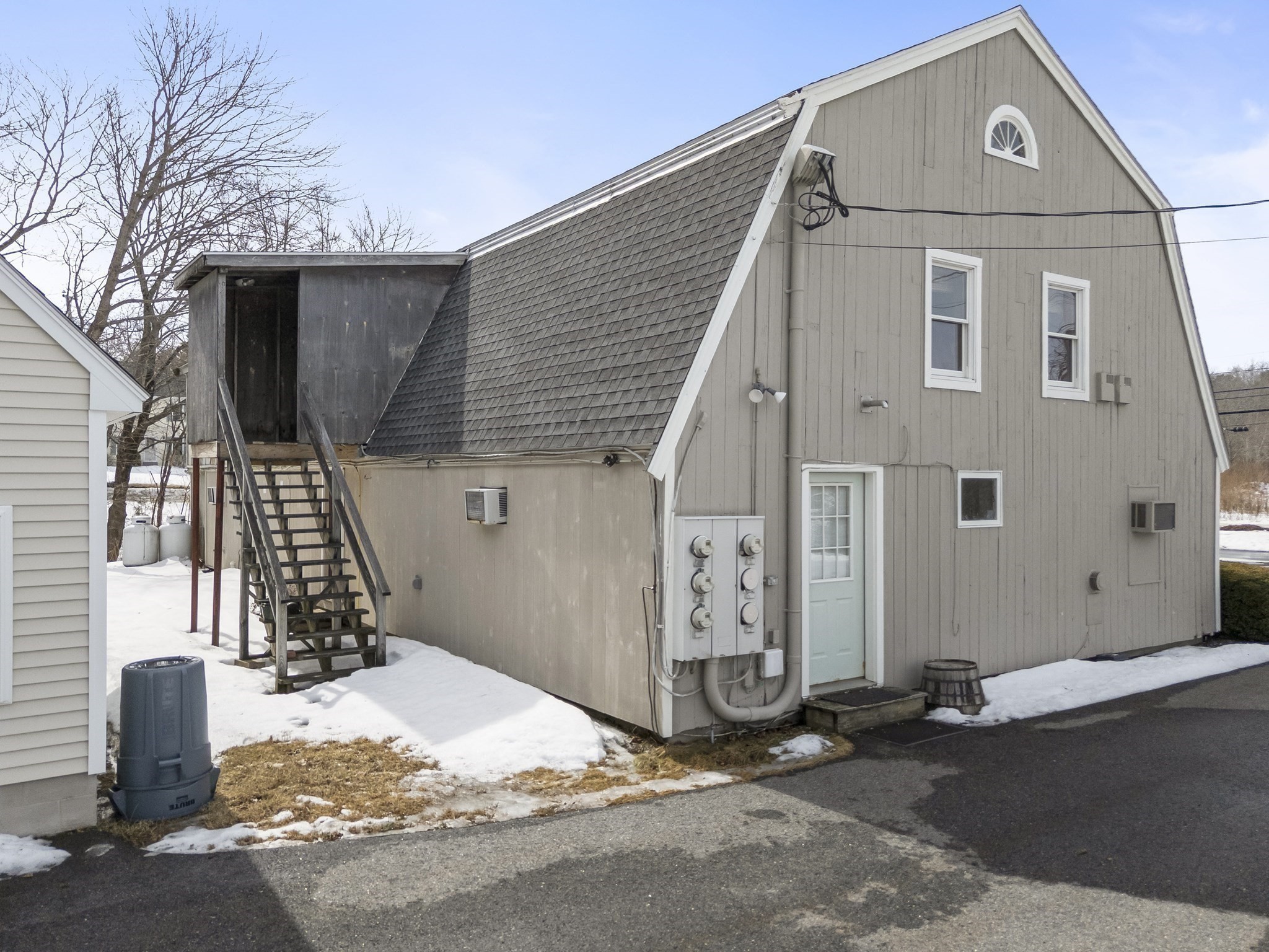 2049 Post Road # 2a Property Photo 12