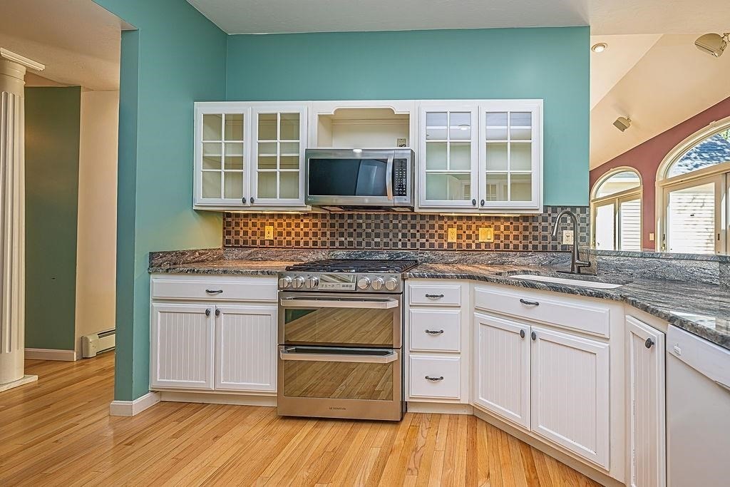 63 Olympia St Property Photo 14