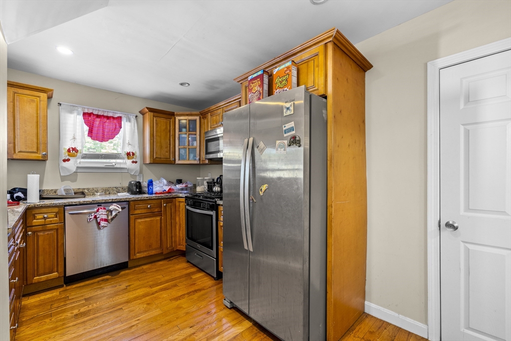 20 Walter St Property Photo 8